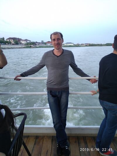  ,   Denis, 46 ,   ,   , c 