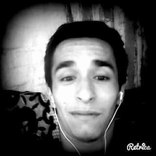  9865916  David, 26 ,     