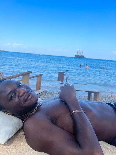  -,   James, 37 ,   ,   