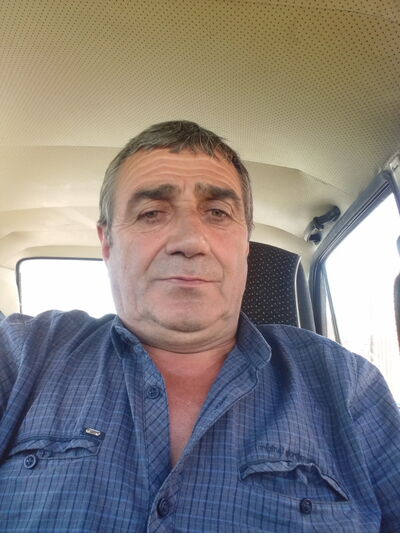  ,   Robert, 64 ,   ,   , c , 