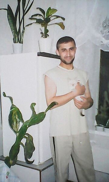  ,   Ali, 45 ,   ,   