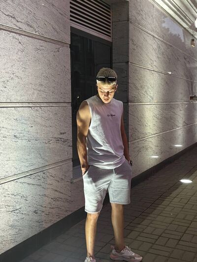  -,   , 21 ,   ,   