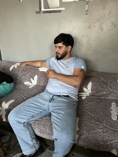  ,   Hayk, 27 ,   ,   , 