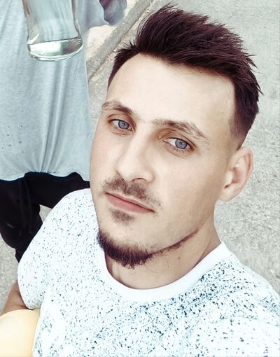  ,   Victor, 28 ,   ,   