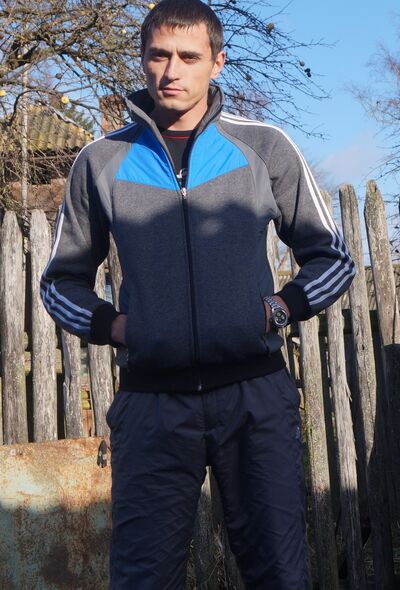  ,   SERGEI, 45 ,  