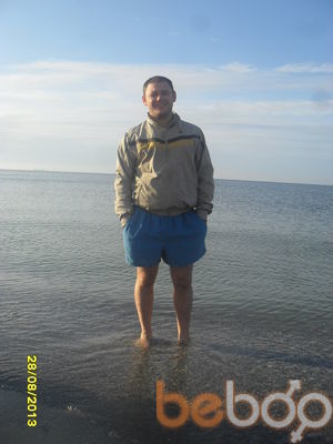  ,   Dimon, 37 ,  