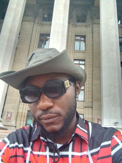  ,   Victor Ogbu, 32 ,   ,   