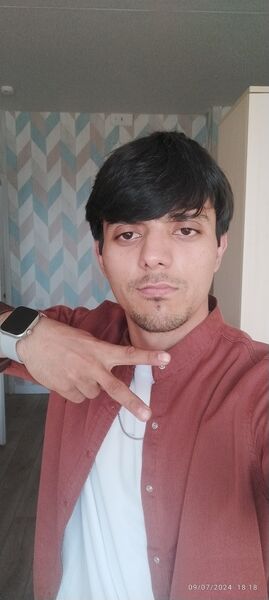   ,   Muha, 21 ,   ,   