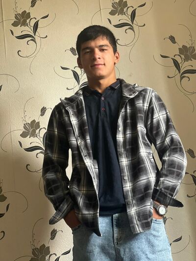  ,   Ivan, 21 ,   ,   