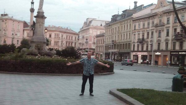  ,   Oleg, 32 ,   ,   , c 