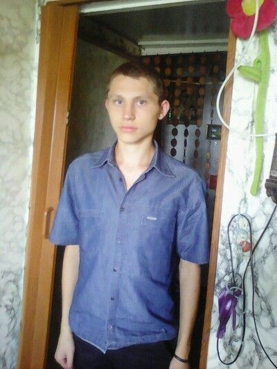  ,   Valentyn, 28 ,   ,   , c 