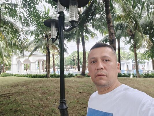  ,   Freddy, 39 ,   ,   