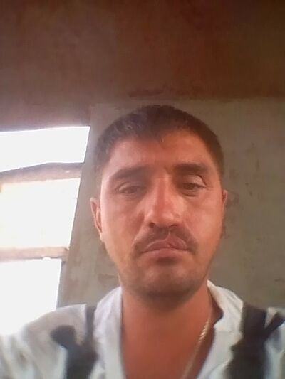  ,   Konstantin, 46 ,  