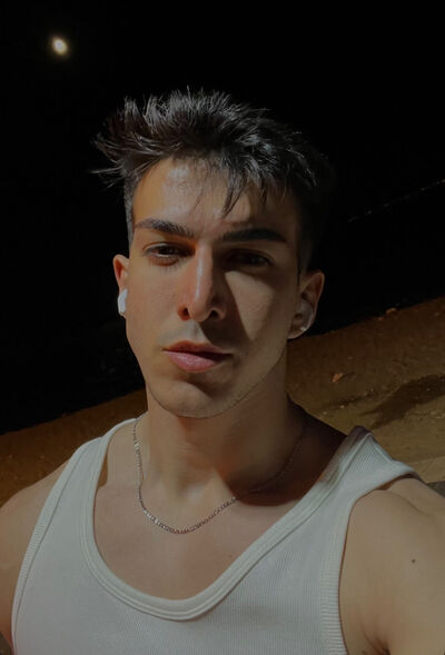  ,   Aslan, 32 ,   ,   
