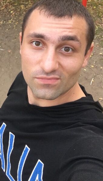  ,   Tim, 37 ,   