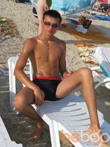  ,   Mikhael, 36 ,   ,   , c , 