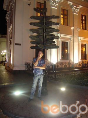  ,   Anton, 37 ,   