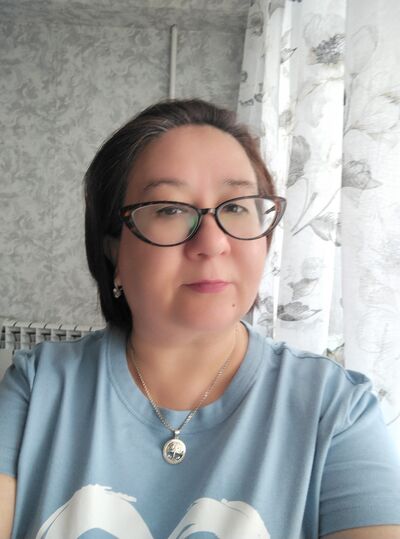  ,   Irina, 51 ,   c 