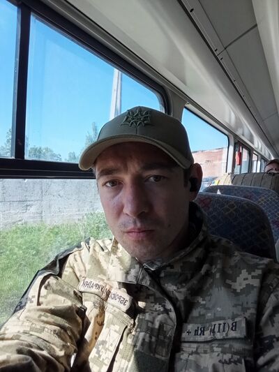  ,   Andriu, 33 ,   ,   , c 