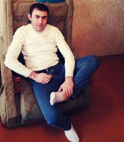  ,   Artyom, 31 ,  