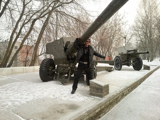  ,   Artyom, 41 ,   ,   , c 