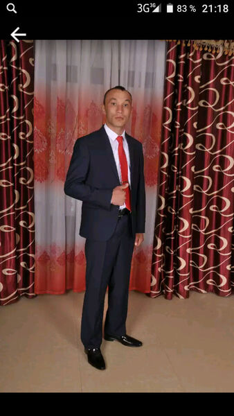  ,   Boburjon, 33 ,   ,   