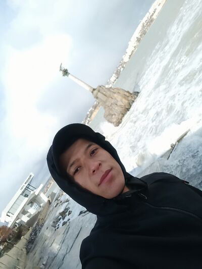  ,   Umrzoq, 24 ,   ,   