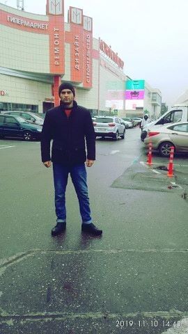  18660986  Komron, 29 ,    