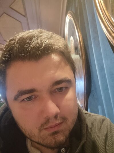  ,   Alek, 32 ,   ,   