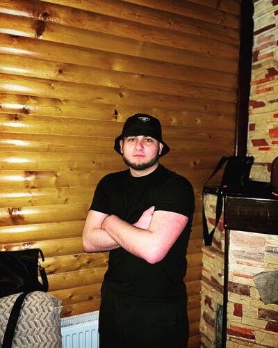  ,   Alex, 26 ,   ,   