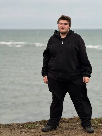  ,   Maksim, 23 ,   ,   
