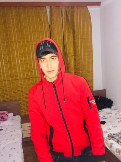  ,   Dovlet, 25 ,   ,   , c 