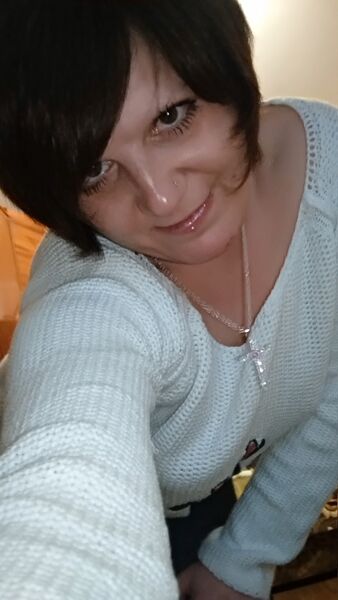  ,   Lana, 40 ,   ,   , c , 