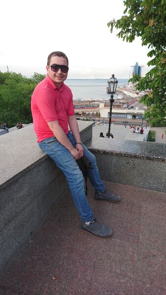  ,   Yaroslav, 32 ,   ,   , c 