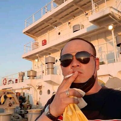  New York City,   YuanjunHarri, 60 ,     , c 