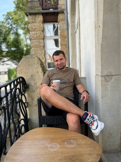  Bohnice,   Volodymyr, 28 ,   ,   
