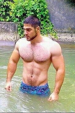 ,   Avazbek, 32 ,   