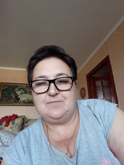  ,   Marina, 57 ,     , c 