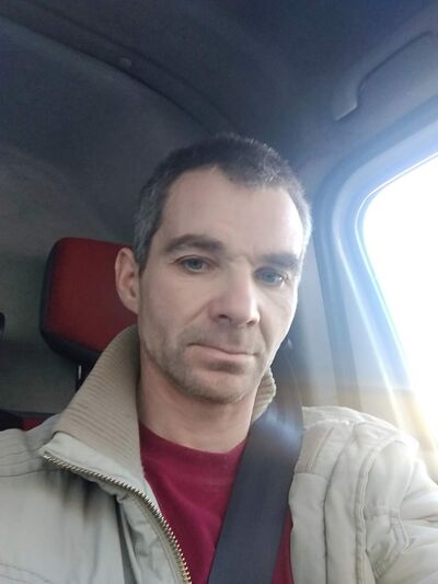 ,   Robert, 48 ,   ,   , c 