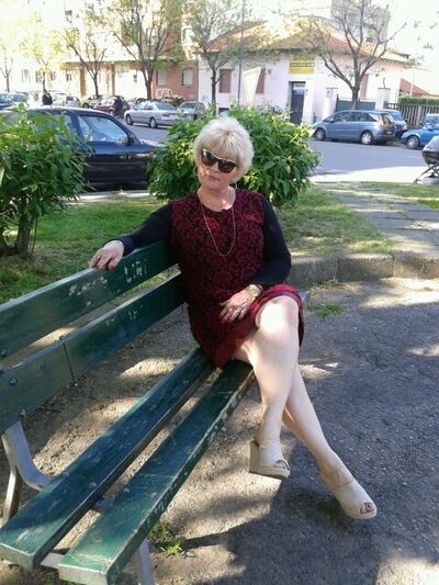  ,   Scarllet, 61 ,     , c 