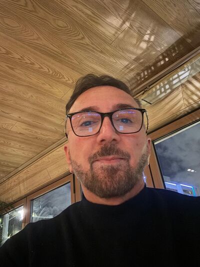  ,   Antonio, 40 ,   ,   