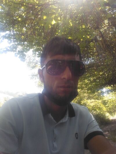  ,   Umid, 37 ,  