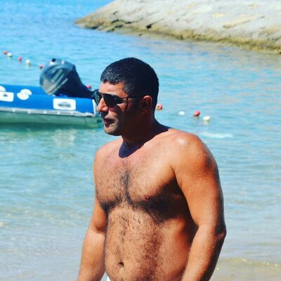  ,   Zaur, 42 ,   ,   , c 