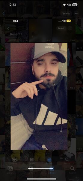  ,   Wizz, 28 ,     