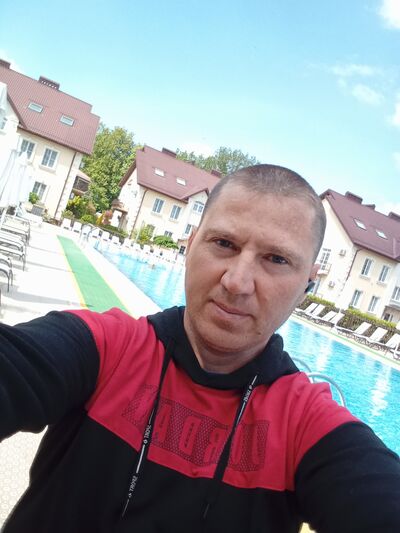  ,   Stas, 25 ,   ,   , c 