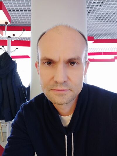  ,   Vadim, 47 ,   