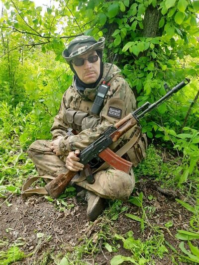  ,   Vladimir, 47 ,   c , 