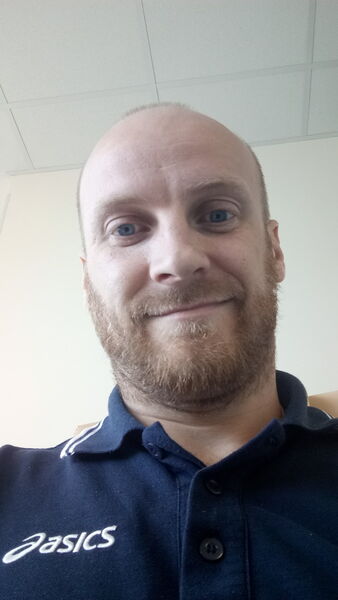  ,   Tom S, 40 ,   ,   , c 