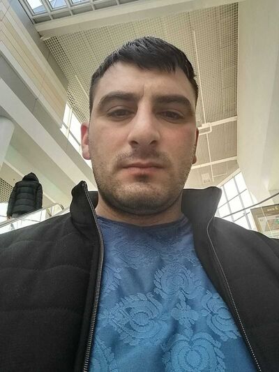 ,   Armen, 35 ,   ,   , c 