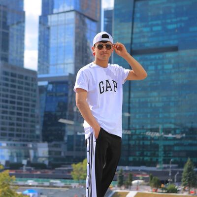  ,   Jonik, 25 ,   ,   , c 